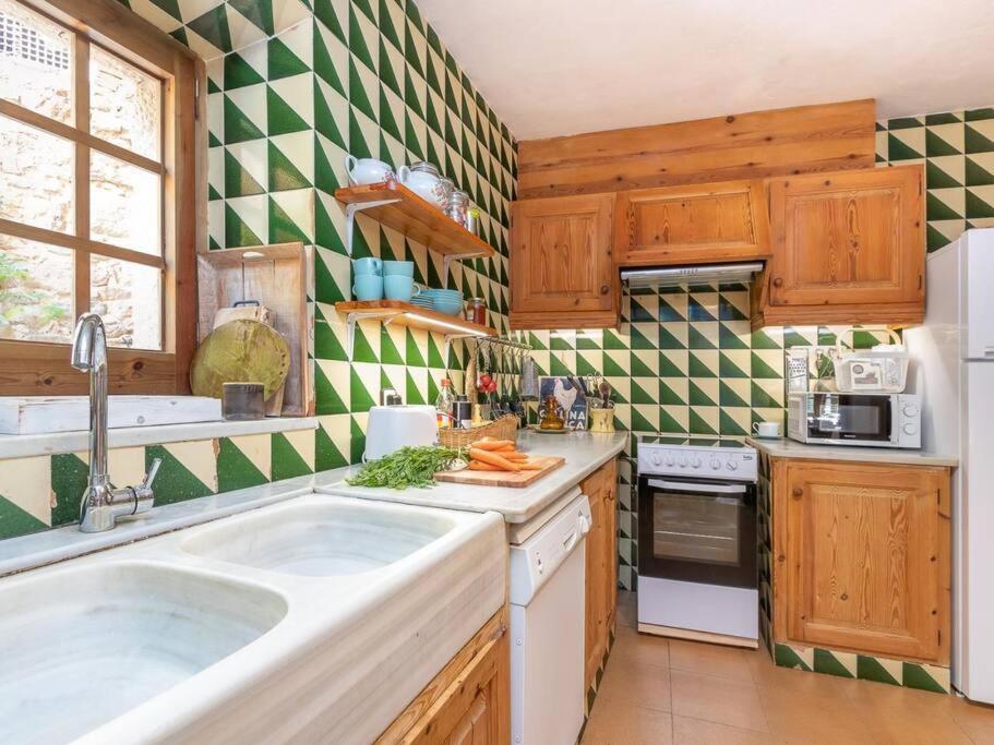 Preciosa casa rural en el centro de Peratallada Exterior foto